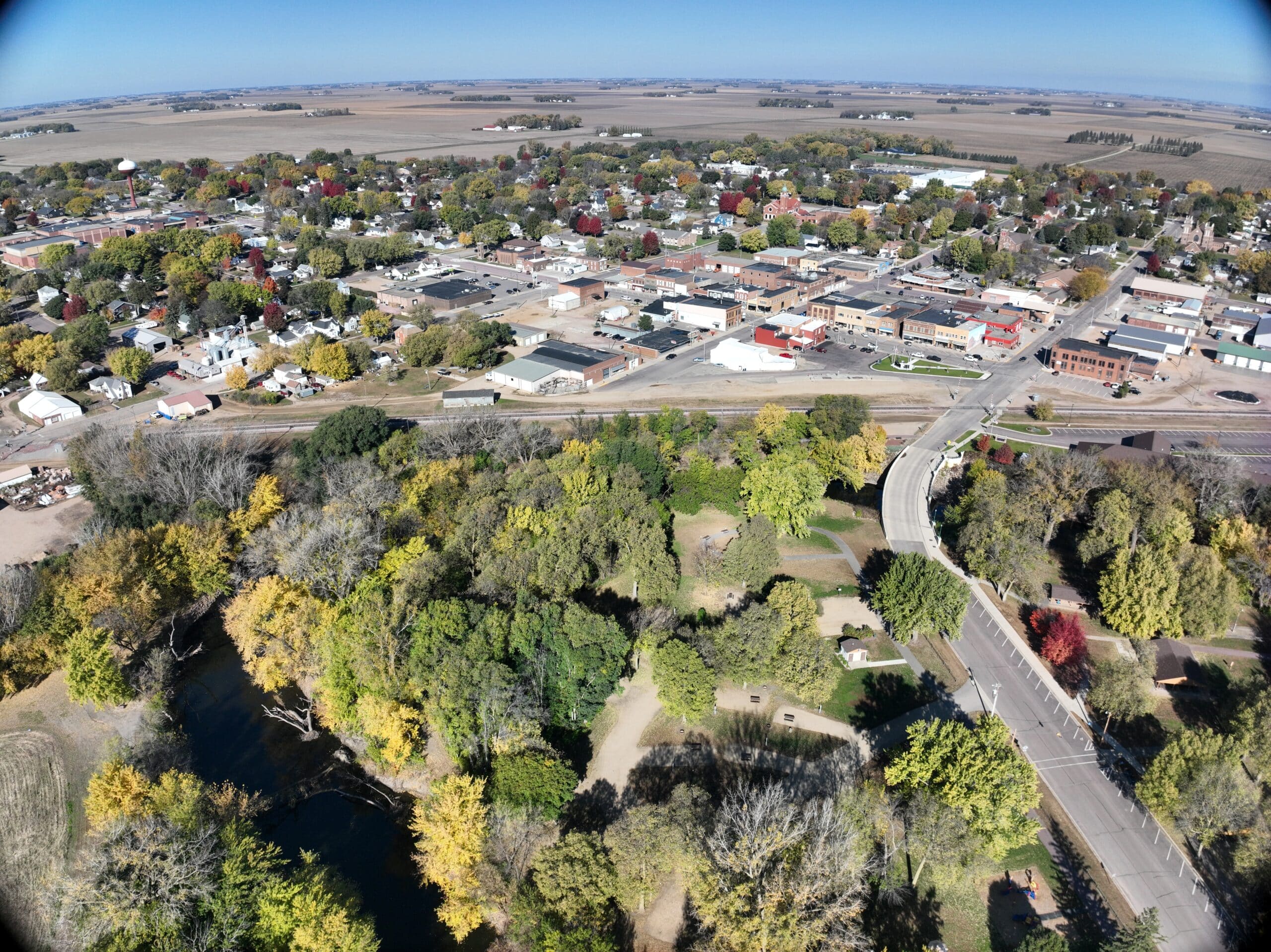 Springfield MN Online Reservations: Rothenburg Campground and Pool