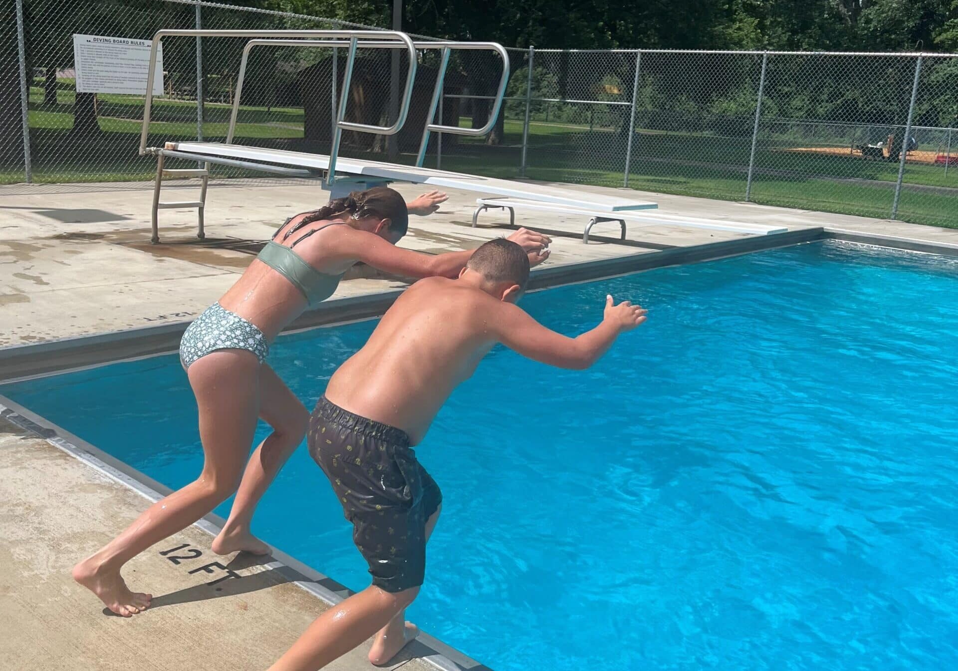 springfield community pool